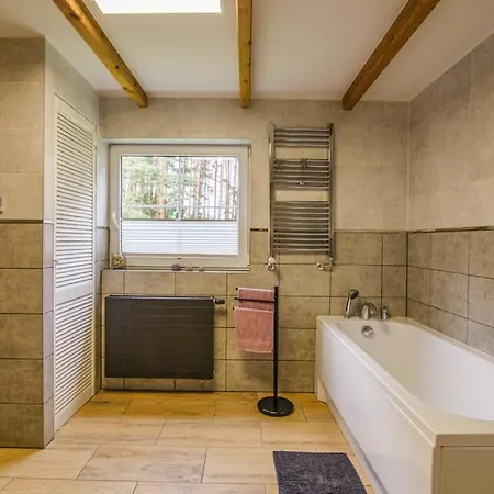 Ostoja Sosnowa Feriehus